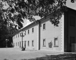 Piscina delle Pavoniere