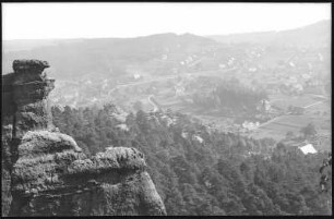 Jonsdorf. Blick auf Jonsdorf