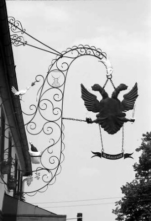Appenweier: Aushängeschild "Schwarzer Adler"
