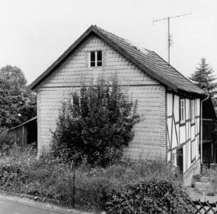 Fachwerkwohnhaus; Alsfeld, Am Friedhof 5