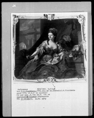 Supraporte: Melpomene
