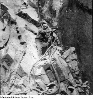 Grimma, Steinbruch am Hengstberg, Porphyrbruch, Schotterwerk