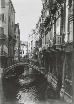 Venedig. Kanalbrücke