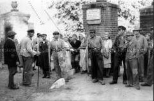 Landarbeiter auf dem Landesgut Oberhof, Mecklenburg-Vorpommern