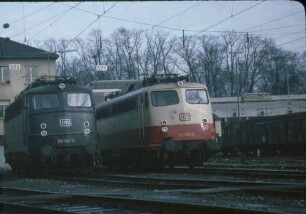 Bw Stuttgart Abstellbereich Nord Lok 110 467 Lok 112 503