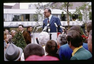 Dr. Helmut Kohl 22.5.74.