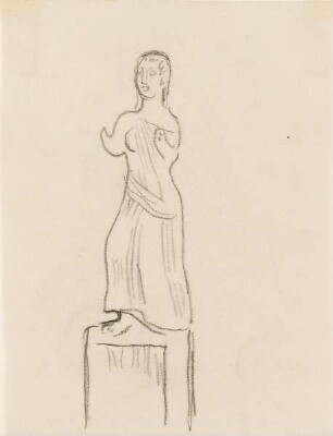 Stehende weibliche Figur auf Sockel
