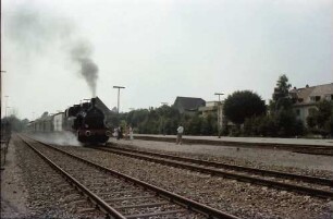 Breisach: Zugfahrt durch den Kaiserstuhl