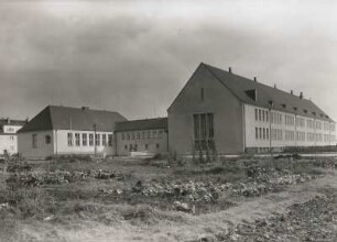 Volksschule, Taucha (Kreis Leipzig)