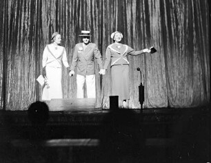 Scala: "Festspiele"; Georg Alexander, Anita Spada und Trude Hesterberg