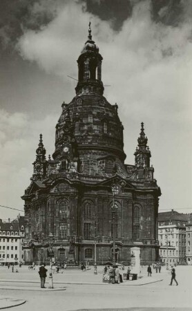 Dresden-Altstadt, Neumarkt. Frauenkirche (1726-1734; G. Bähr). Ansicht von Südwest