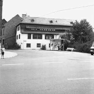 Oestrich-Winkel, Hauptstraße 85a