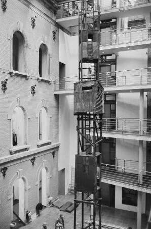 Turm (Rauminstallation)