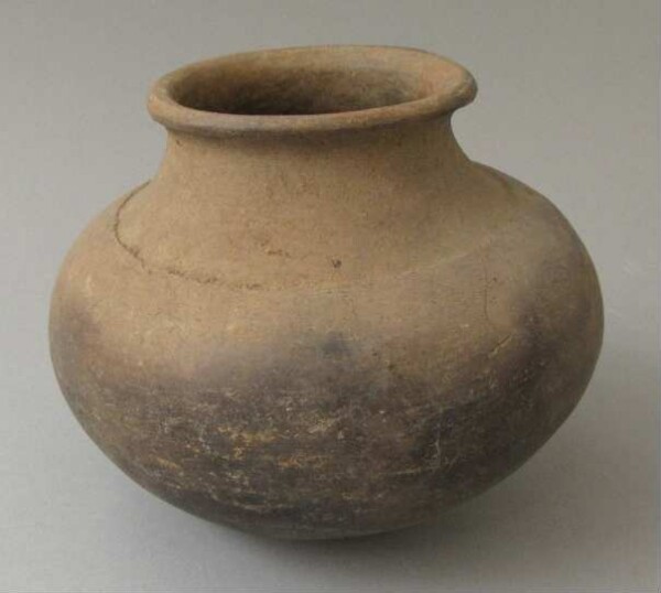 Clay vessel