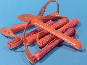 DAUERWELLWICKLER AUS GUMMI