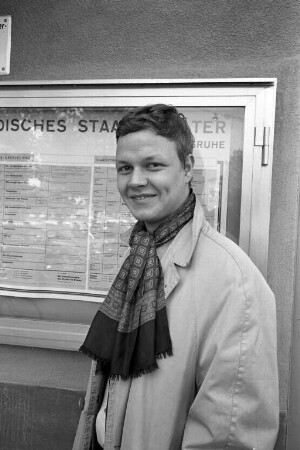 Neuverpflichteter Bühnenbildner beim Badischen Staatstheater Andreas Szalla.
