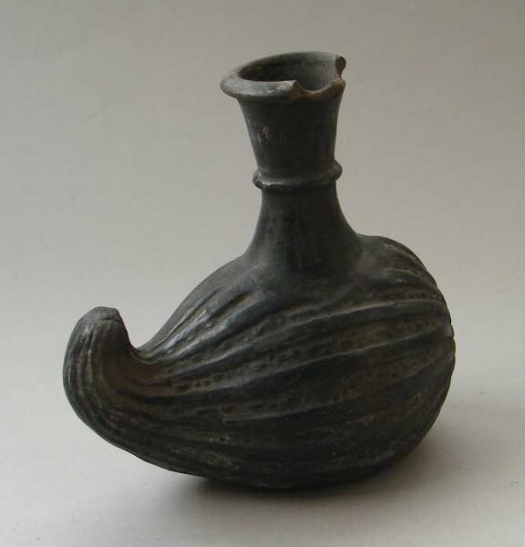 Clay vessel