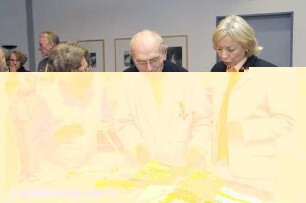 Verleihung des Verdienstkreuzes am Bande an Johannes Hegenbarth (Hannes Hegen), Senatsverwaltung für Kultur, Brunnenstraße (Mitte)