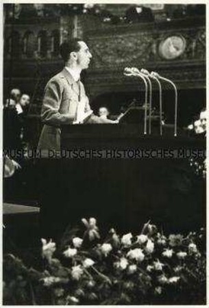 Joseph Goebbels eröffnet die Leipziger Messe