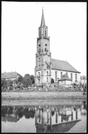 Neugersdorf. Kirche