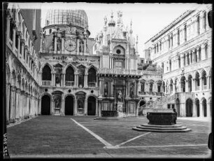 Venedig, Hof im Dogenpalast