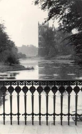 Schloss und Park in Bad Muskau : Hród a park w Mužakowje