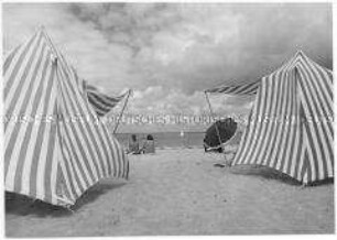 Zelte am Strand (Altersgruppe 18-21)