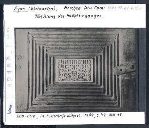 Ayas (Kleinasien): Moschee Ulu Cami, Ende 14. o. Anfang 15. Jh., Türfüllung des Haupteingangs