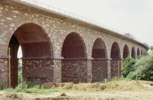 Talbrücke, Wommen