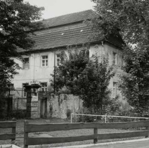 Langenhennersdorf, Herrenhaus des Ritterguts (Landwirtschaftliche Betriebsberufsschule), Nordflügel, Teilansicht von Nordosten