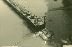 Zerstörte Edertalsperre, 1943