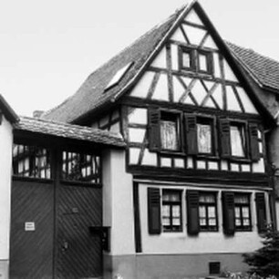 Hochheim am Main, Rathausstraße 19