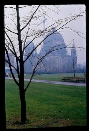 Dom 13.12.77.