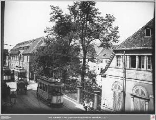 Rödelheimer Straße mit Schönhof von Osten
