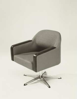 Drehsessel (Modell 567/2)