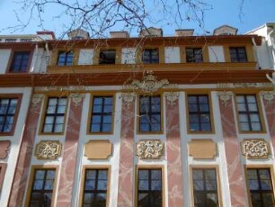 Dresden: Wohnhaus Hauptstraße 19