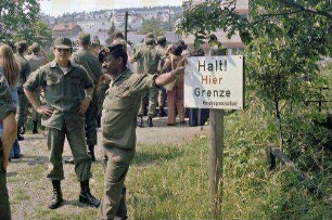 Blankenstein: Zonengrenze, Besichtigung durch Amerikanergruppe