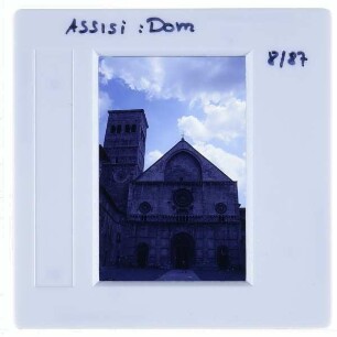 Assisi, Kathedrale S. Rufino : Westfassade