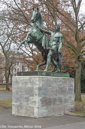 Pferdebändiger (nördliche Gruppe); Berlin, Tempelhof-Schöneberg