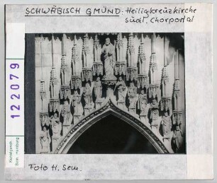 Schwäbisch-Gmünd, Heiligkreuz-Kirche: südl. Chorportal