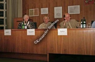 2. Stormarner Kulturforum "5 Tage im Mai: Kriegsende in Stormarn": Podiumsdiskussion im Kreistagssitzungssaal: Zeitzeugen auf dem Podium