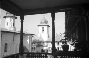 Agapia: Kloster Agapia Deal, Klosterhof und Kirche