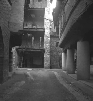 Borgo e Castello Medioevale — Borgo