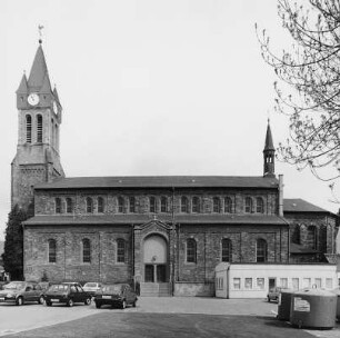Kath. Pfarrkirche St. Johann; Elz, Pfortenstraße 1