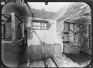 Schwarzburg. Schloß. Ruine des Hauptgebäudes. Innenansicht