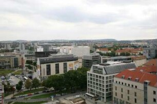 Dresden-Altstadt. Blick vom Turm der Kreuzkirche nach Südwesten zum Windberg