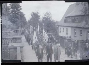 Demonstration zur Einweihung des Gedenksteines für Ernst Schneller : Demonstration zur Einweihung des Gedenksteines für Ernst Schneller
