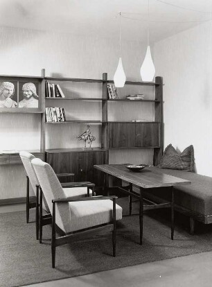 Armlehnsessel : Musterwohnzimmer (1962; Zentrales Entwicklungsbüro Magdeburg)