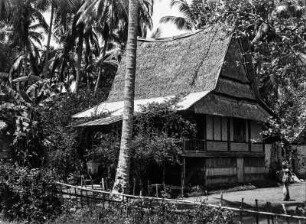 Pfahlbauhütte : Pfahlbauhütte auf Sumatra.