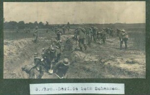 Foto von Soldaten der 3. Kompanie beim Schanzen